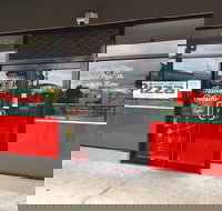 Taylors Lakes Pizza - Accommodation Main Beach