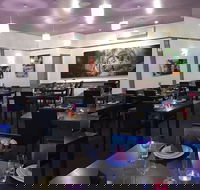 Top Thai Restaurant - Accommodation Main Beach