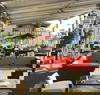 Tradewinds Hotel - Bar and Bistro - Accommodation Main Beach