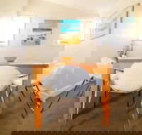 Hanwoori Korean Buffet - Accommodation Main Beach