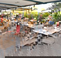 Loong Fong Seafood Restaurant - Accommodation Main Beach