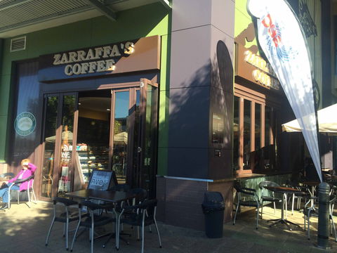 Zarraffa's Coffee - Accommodation Main Beach 0