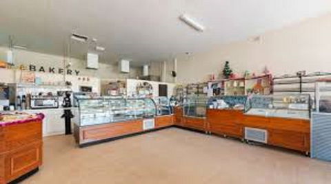 Ardrossan Bakery - Accommodation Main Beach 2
