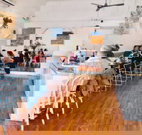 Cafe 127 - Accommodation Main Beach