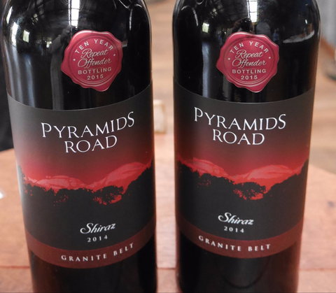 Pyramids Road Wines - Accommodation Main Beach 2