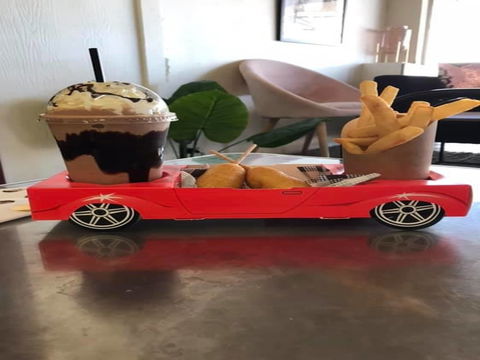 Bourke's Best Bites - Accommodation Main Beach 2