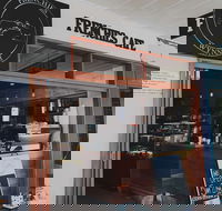Frenchies Cafe - Accommodation Main Beach