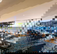 Zone Restaurant - Accommodation Main Beach