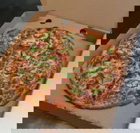 Pizza High - Accommodation Main Beach