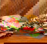 Soul Origin - Liverpool - Accommodation Main Beach