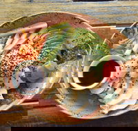 The Bean Thief - Accommodation Main Beach