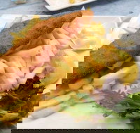 The Silver Plate - Accommodation Main Beach