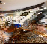 Victoria Point Tavern - Accommodation Main Beach