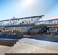 Camp Hill Hotel - Accommodation Main Beach