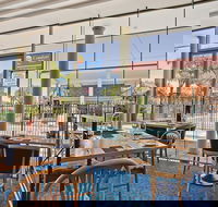 Comfort Inn Blue Lagoon Sails Restaurant - Sails Restaurant Closed Until Further Notice - Accommodation Main Beach