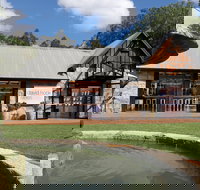 David Hook Wines Cellar - Accommodation Main Beach