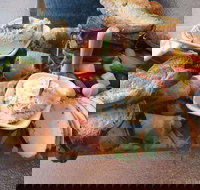 Outback Jacks - Accommodation Main Beach