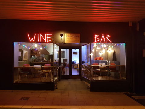 Treehouse Tapas And Wine Bar - Accommodation Main Beach 0