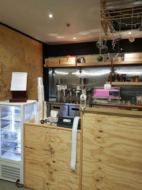 Annee's Cafe Sua Da - Accommodation Main Beach 0