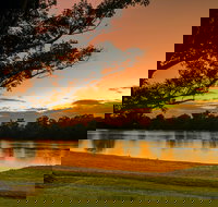 Three Birds Riverfront Restaurant - Accommodation Main Beach