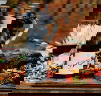 Austin's Wines - Accommodation Main Beach