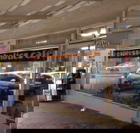 Betti Bravo's - Accommodation Main Beach