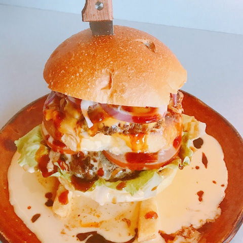 Buddhalicious Burger - Accommodation Main Beach 0