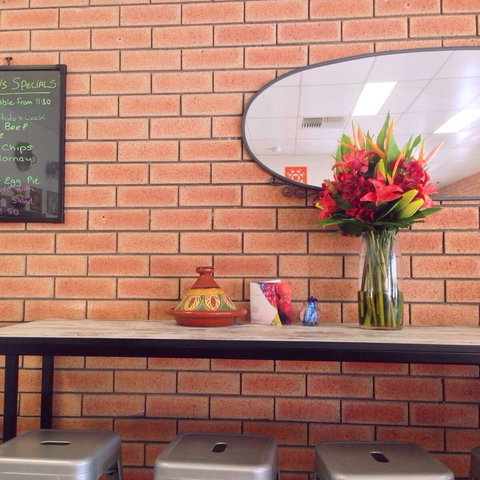 Café @ Crossways - Accommodation Main Beach 0