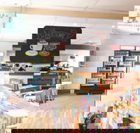 Pages Cafe - Accommodation Main Beach