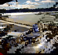 Sam's Pizzeria on the Waterfront - Accommodation Main Beach