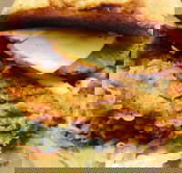 Sugar Rae's - Accommodation Main Beach