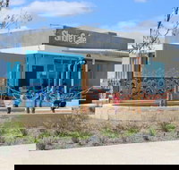 The Shore Cafe - Accommodation Main Beach