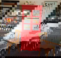 The Little Red Pantry - Accommodation Main Beach