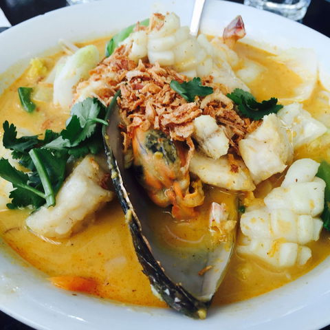 Absolute Thai - Tuggerah - Accommodation Main Beach 0