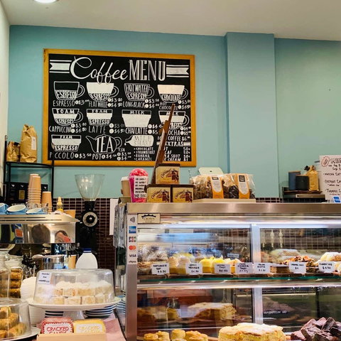 Blackwattle Deli - Accommodation Main Beach 0