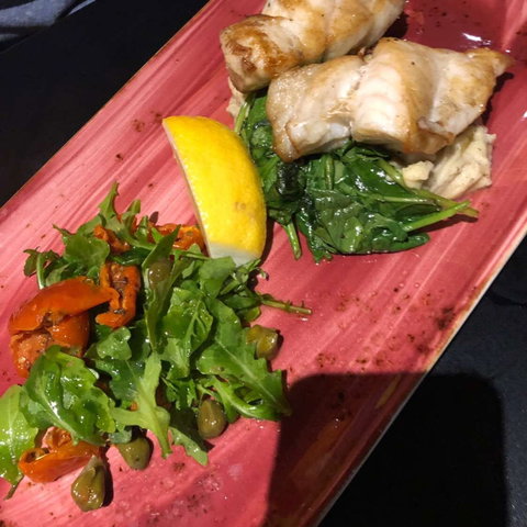 Pier Hotel - Accommodation Main Beach 0