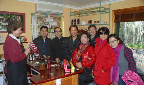 Tasmanian Gourmet Sauce Company - Accommodation Main Beach 2