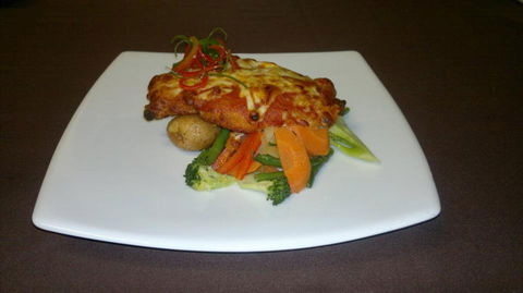 Uno Italian Resturant & Bar - Accommodation Main Beach 0