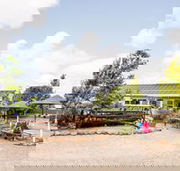 Bay of Shoals Wines - Accommodation Main Beach