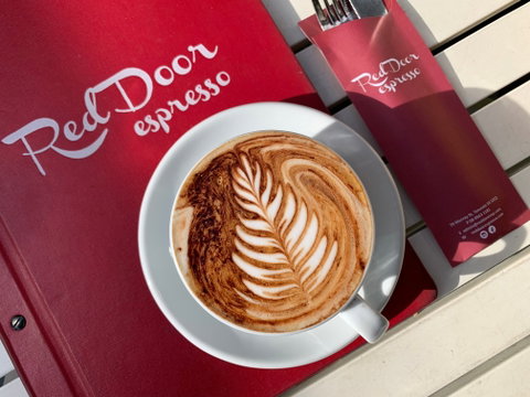 Red Door Espresso - Accommodation Main Beach 1
