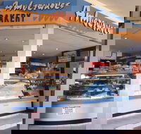 Amber Waves Bakery - Accommodation Main Beach