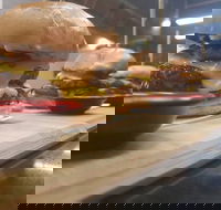 Burgled Burgers - Accommodation Main Beach