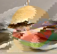 Cafe 1 Twenty 3 - Accommodation Main Beach