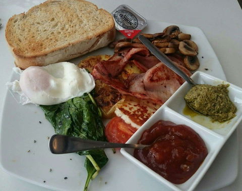 Crema Espresso - Broadbeach - Accommodation Main Beach 0