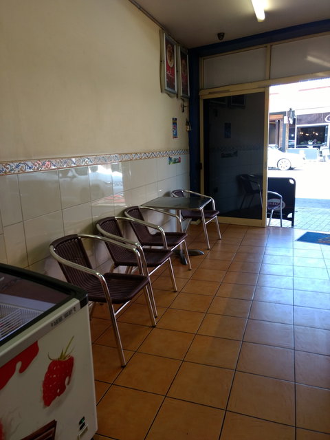 ML Take-Away - Accommodation Main Beach 0