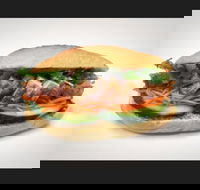 Mrs Luu's - Bowen Hills - Accommodation Main Beach