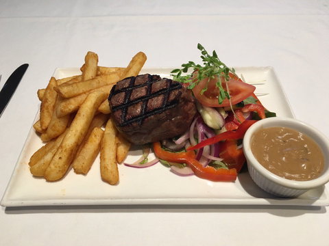 Stafford Tavern - Accommodation Main Beach 0