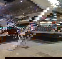 Swiss Deli - Brookvale - Accommodation Main Beach