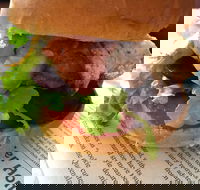 Boom Boom Burgers - Coolangatta - Accommodation Main Beach