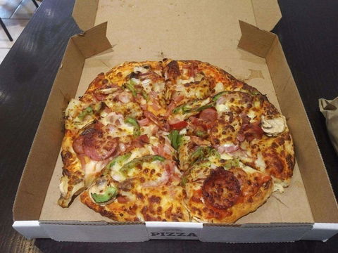 Alberto's Pizzeria - Accommodation Main Beach 0